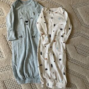 Carter's sleeper gowns